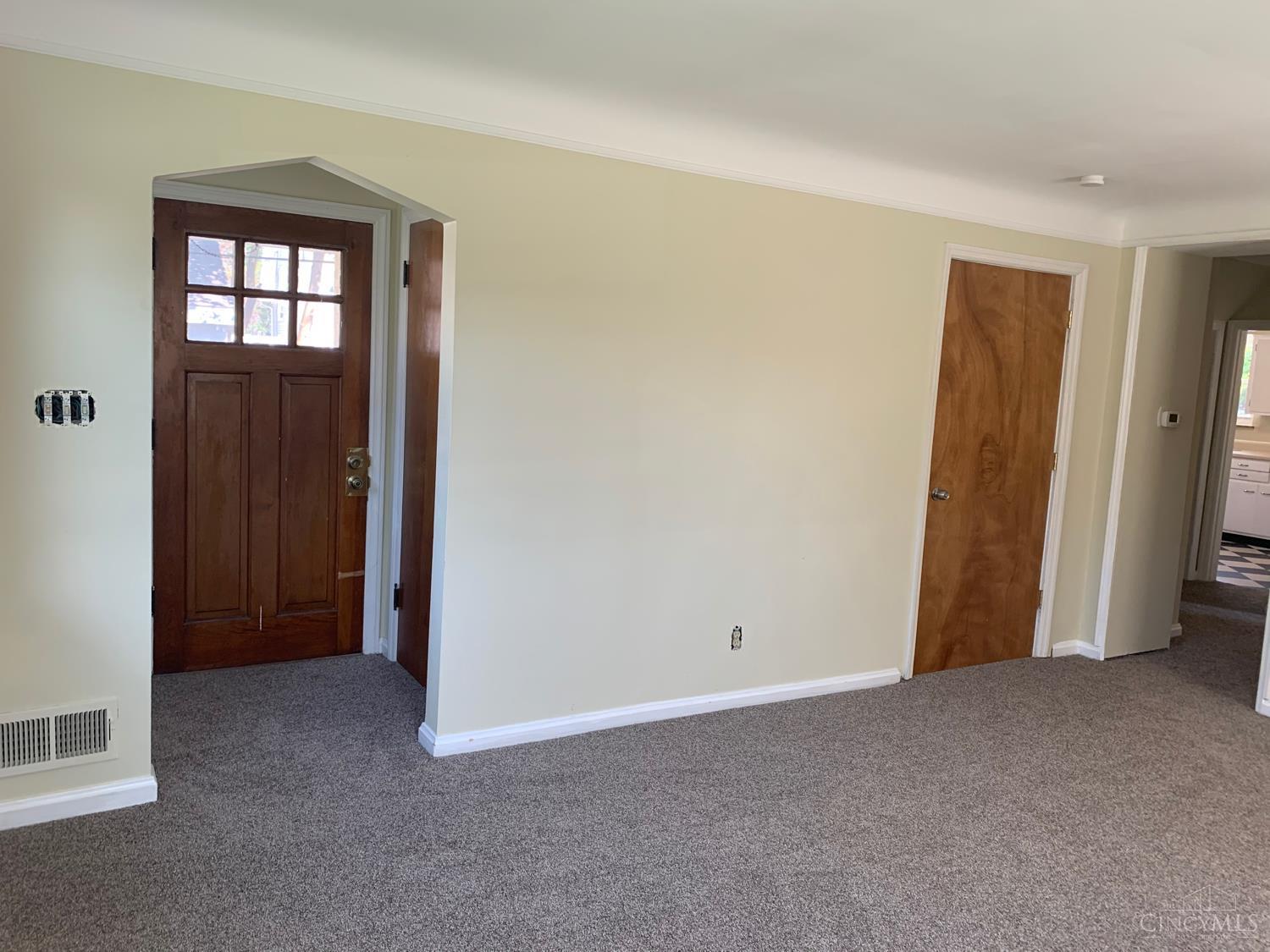 Homes for sale in Cheviot, OH | 3608 Robb Ave, Cheviot, OH 45211 | MLS# 1866116