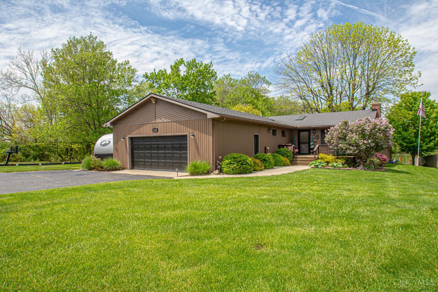 751 Lakengren Drive, Lakengren, OH, 45320 — photo 4