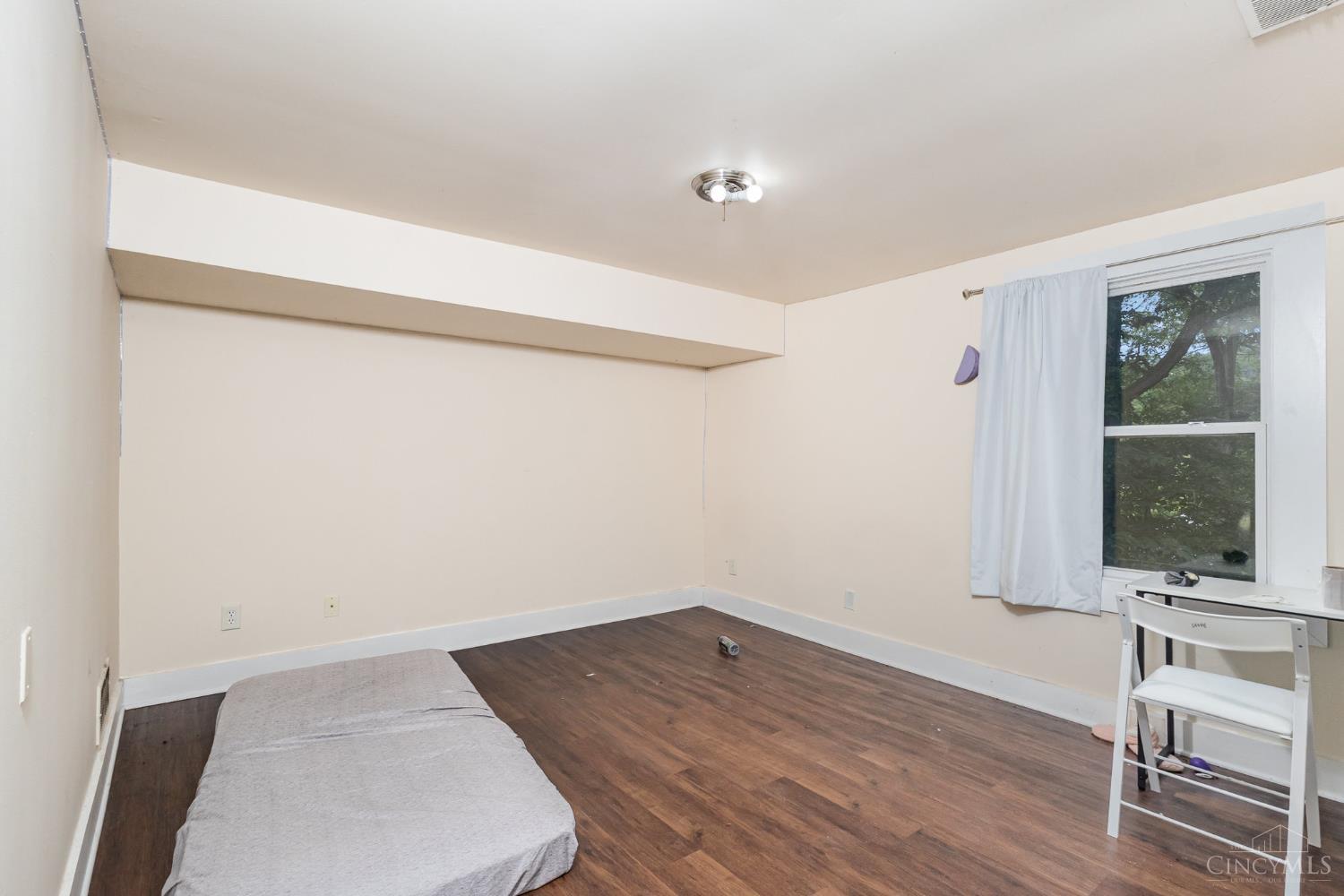 760 Straight Street, Cincinnati, OH, 45214 — photo 12