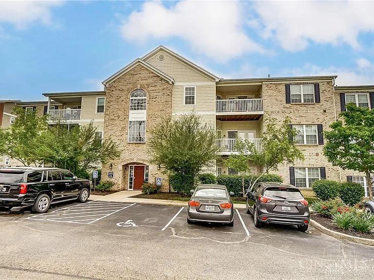 Homes for sale in Green Twp, OH | 5473 Michelles Oak Ct #5473K, Green Twp, OH 45248 | MLS# 1866547