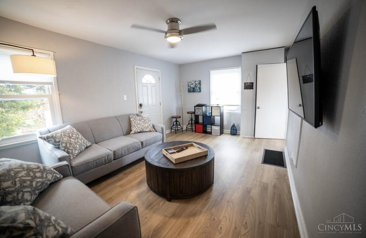 1527 Dana Avenue, Cincinnati, OH, 45207 — photo 4