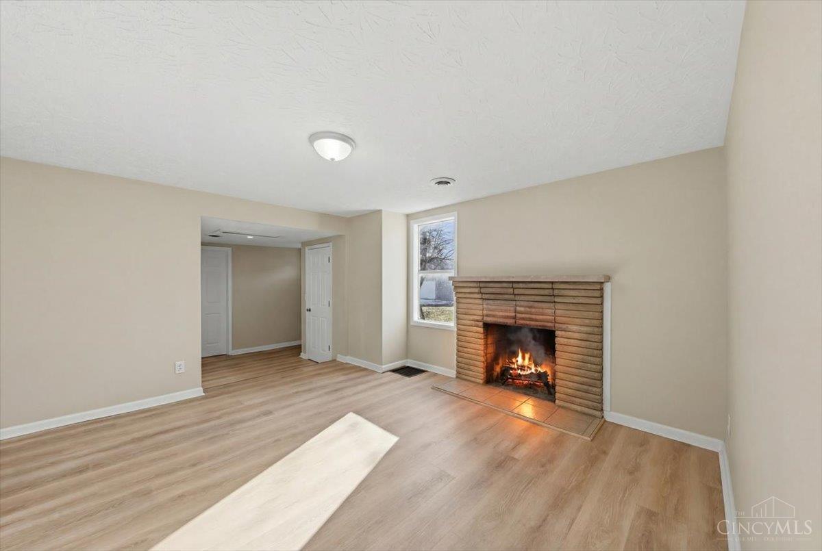 12130 Lakefront Drive, Paint Twp, OH, 45133