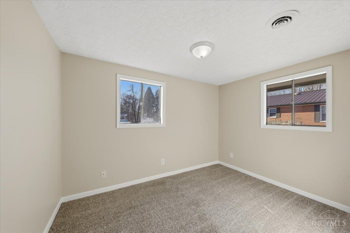 12130 Lakefront Drive, Paint Twp, OH, 45133