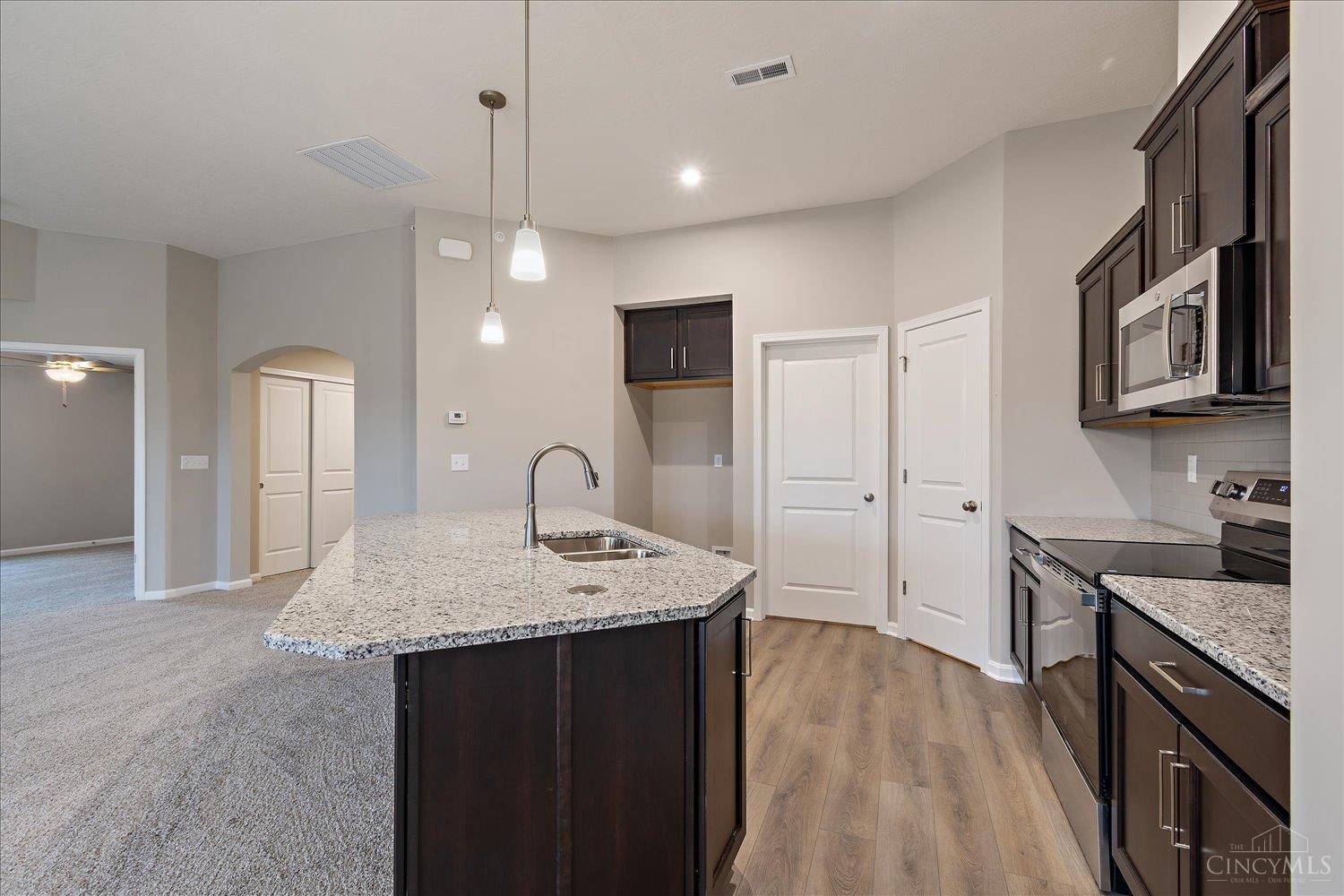 Homes for sale in Miami Twp, OH | 5883 Parkview Ln #90304, Miami Twp, OH 45150 | MLS# 1843342