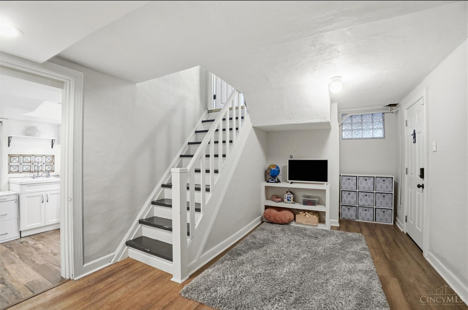 3057 Portsmouth Avenue