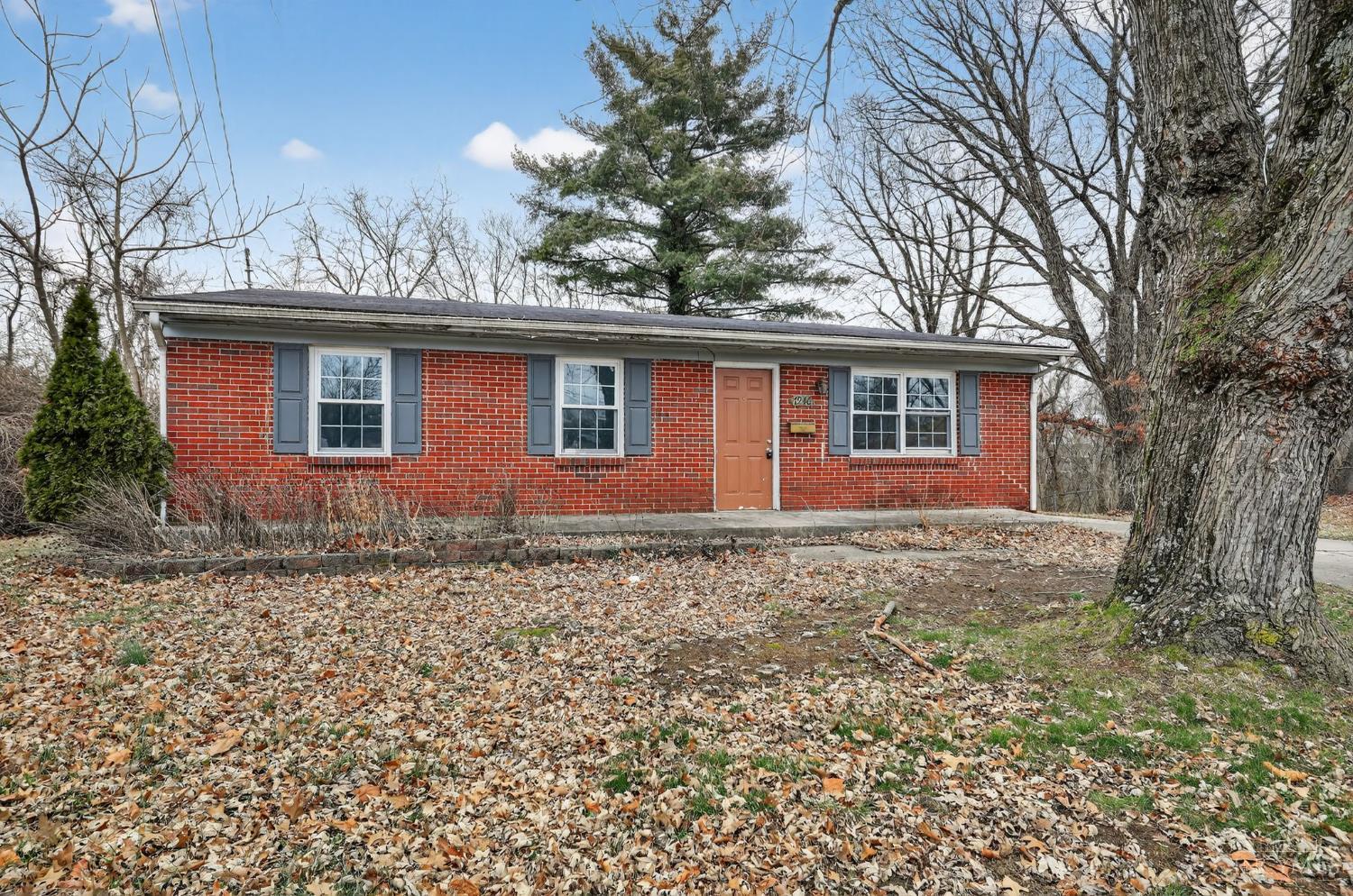 Homes for sale in Springfield Twp., OH | 7946 Fairhope Ct, Springfield Twp., OH 45224 | MLS# 1866592