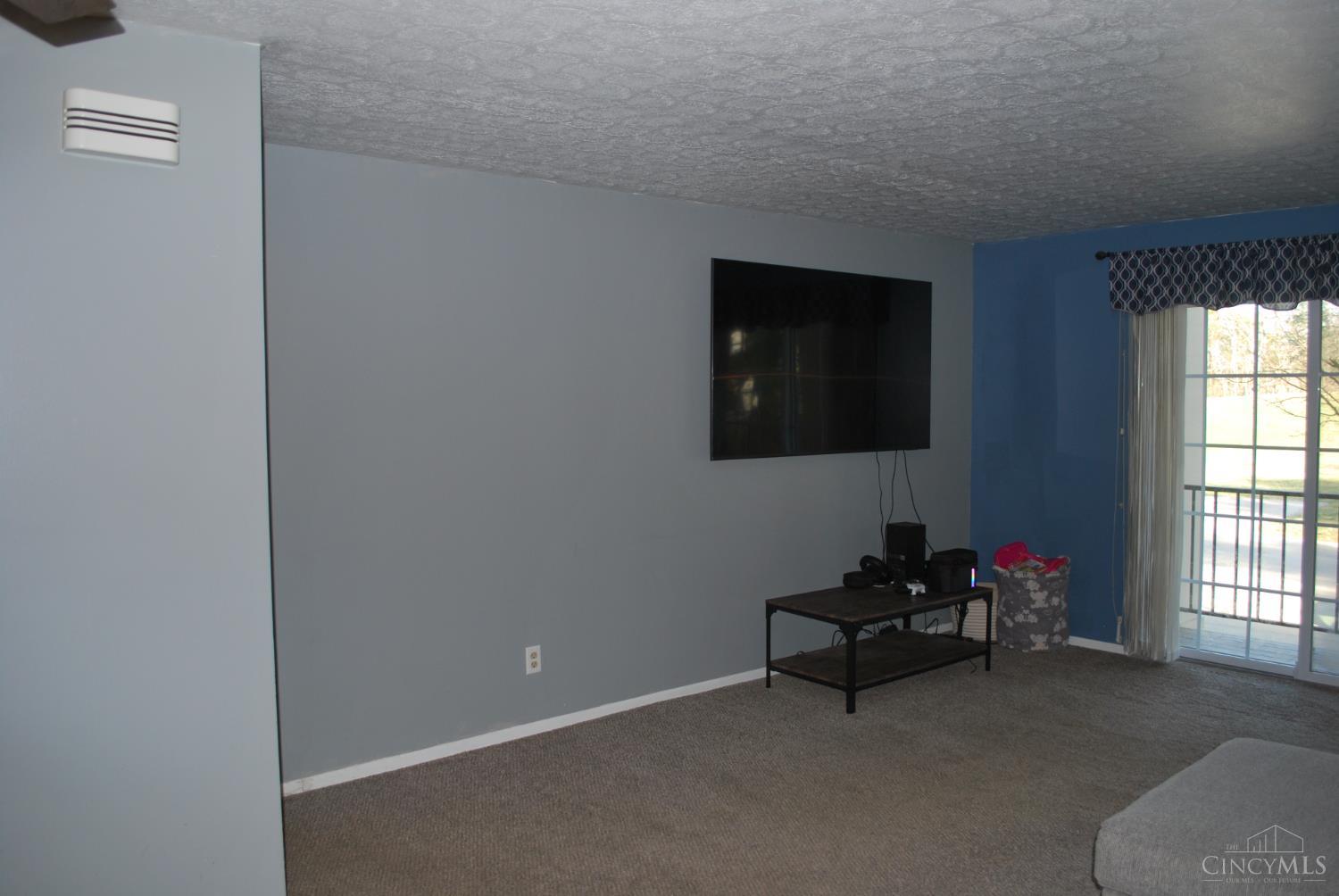 Homes for sale in Milford, OH | 5761 Hanley Close, Milford, OH 45150 | MLS# 1867084