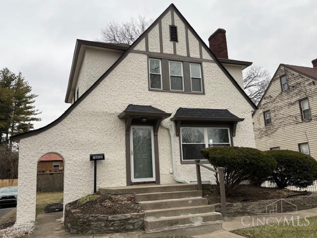 Homes for sale in Cincinnati, OH | 1622 Shenandoah Ave, Cincinnati, OH 45237 | MLS# 1867003