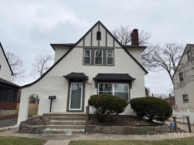 Homes for sale in Cincinnati, OH | 1622 Shenandoah Ave, Cincinnati, OH 45237 | MLS# 1867003