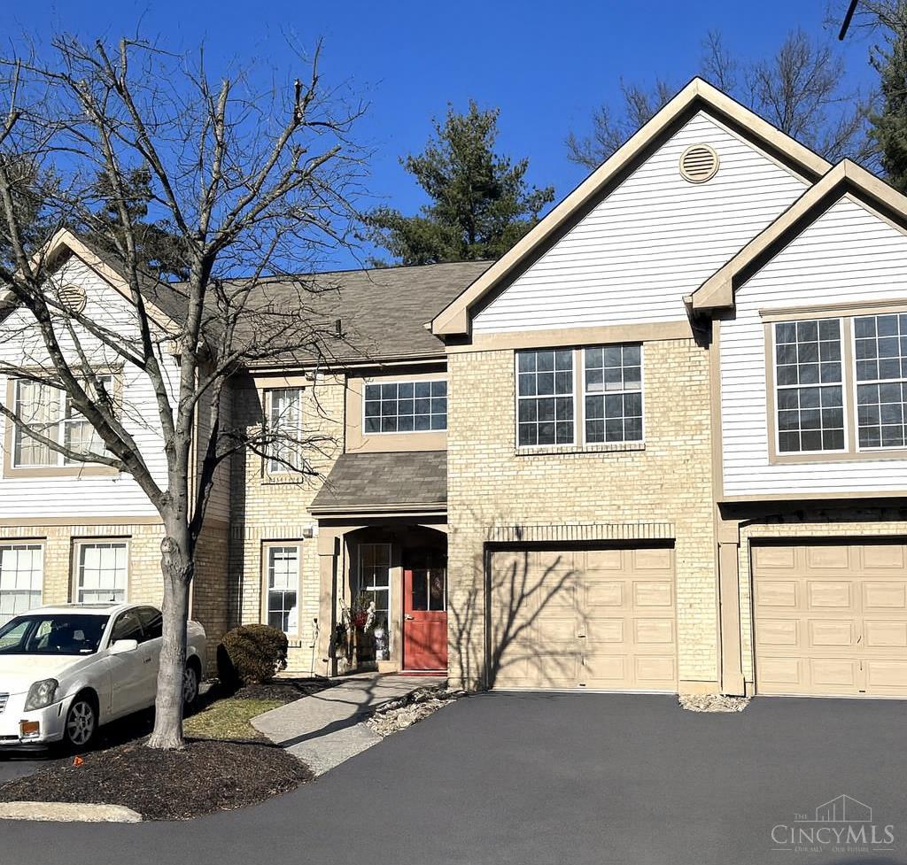 Homes for sale in Union Twp, OH | 492 Mapleleaf Dr #F, Union Twp, OH 45255 | MLS# 1867129