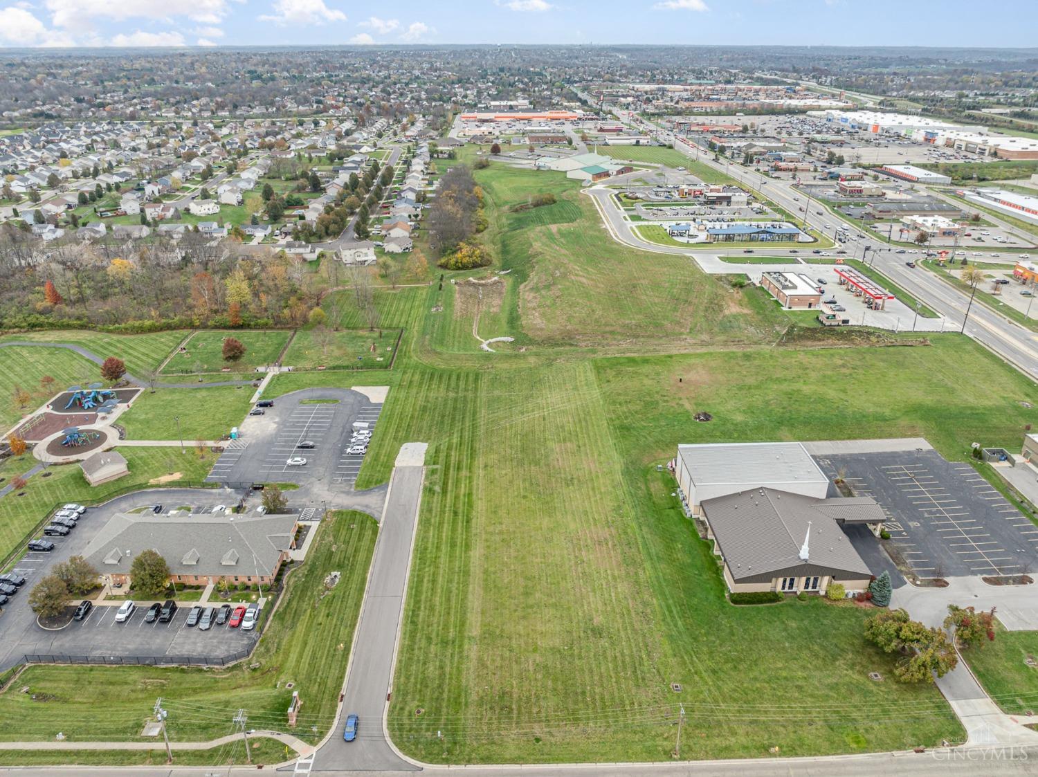 Walden Ponds Circle, Fairfield Twp, OH, 45011