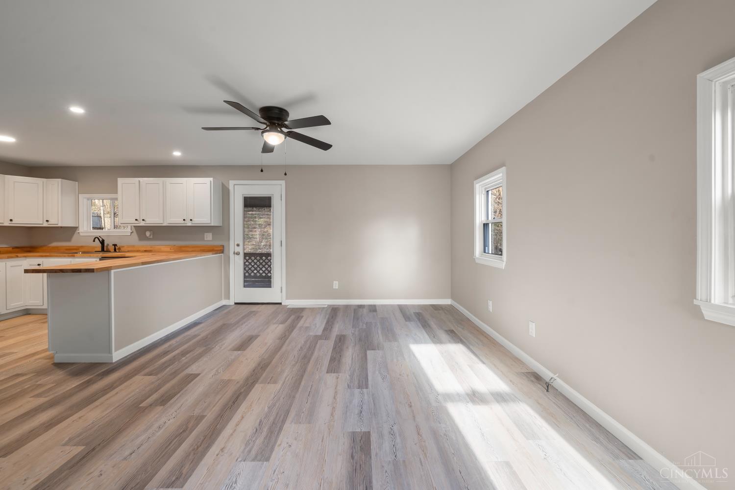 Homes for sale in Symmes Twp, OH | 9248 Link Rd, Symmes Twp, OH 45140 | MLS# 1866621