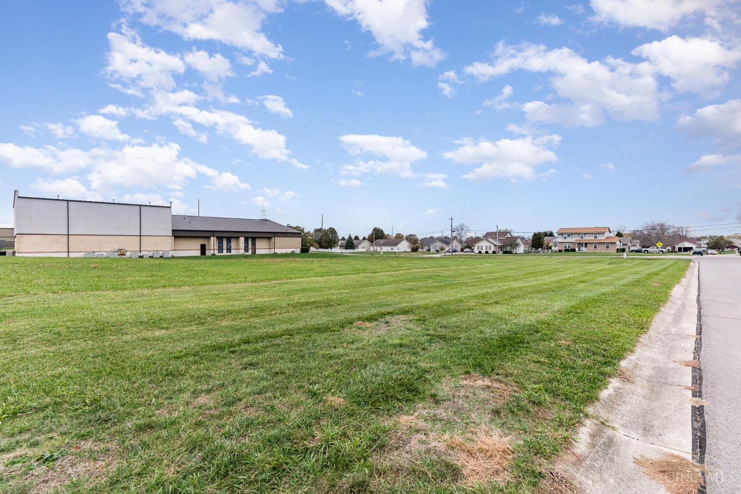 Walden Ponds Circle, Fairfield Twp, OH, 45011 — photo 3
