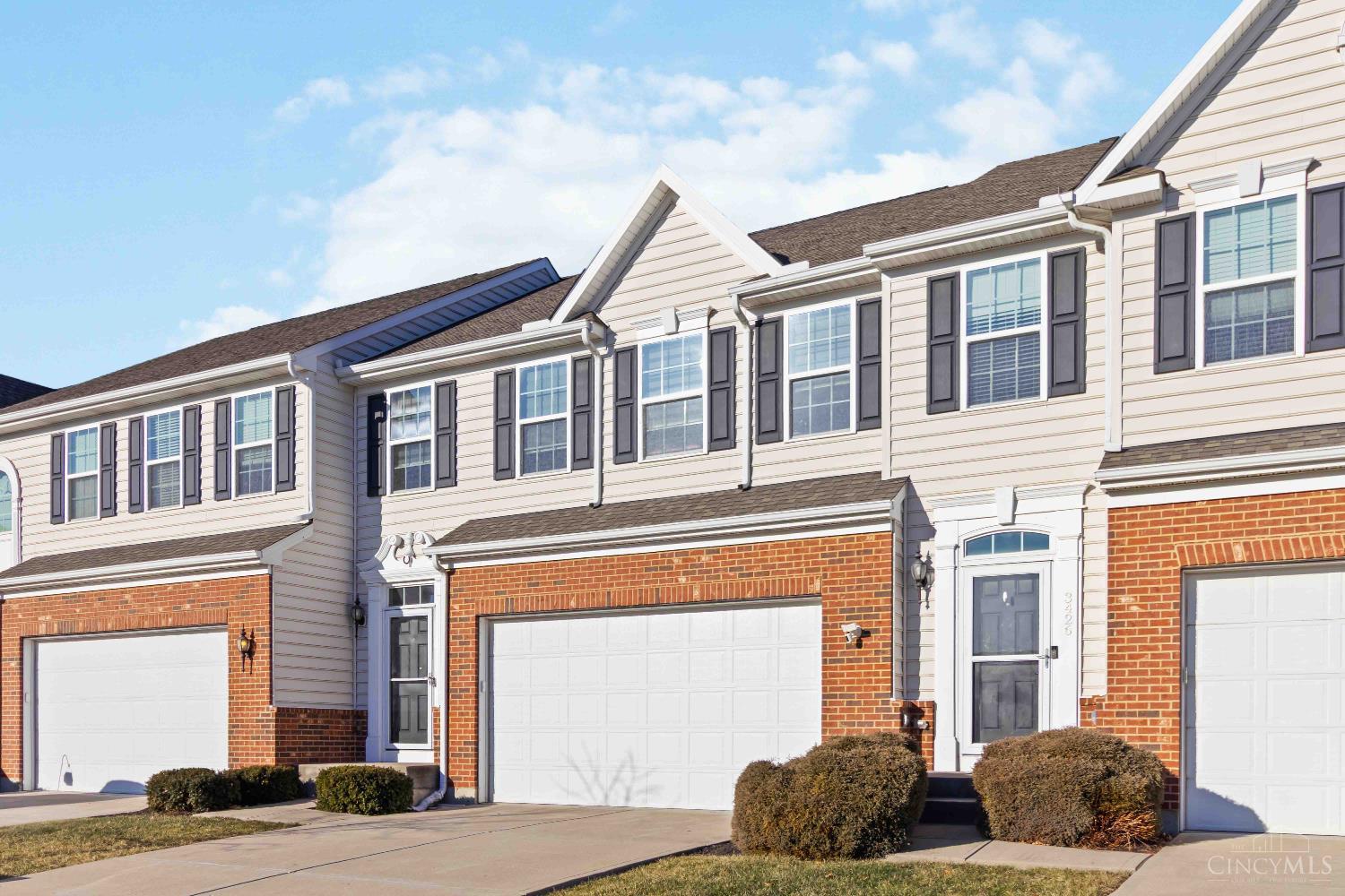 Homes for sale in Deerfield Twp., OH | 3432 Hidden Falls Ct, Deerfield Twp., OH 45039 | MLS# 1866988