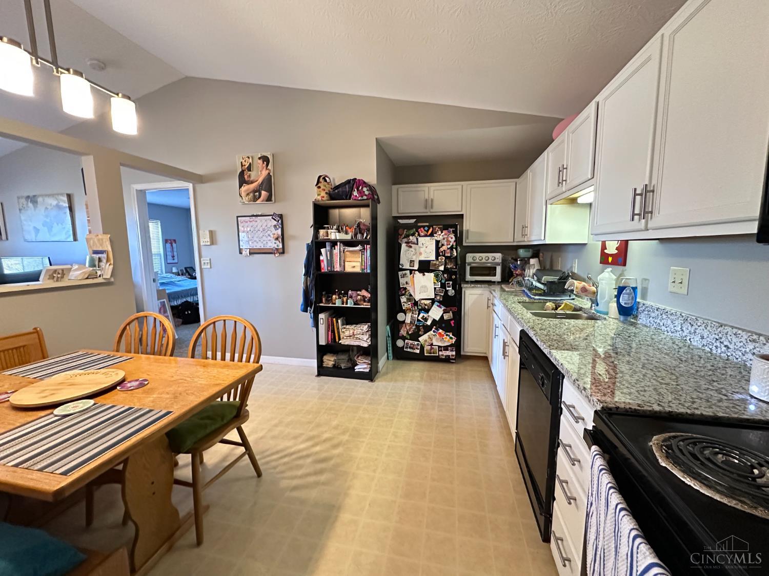 44 Indian Cove Circle #4, Oxford, OH, 45056 — photo 3
