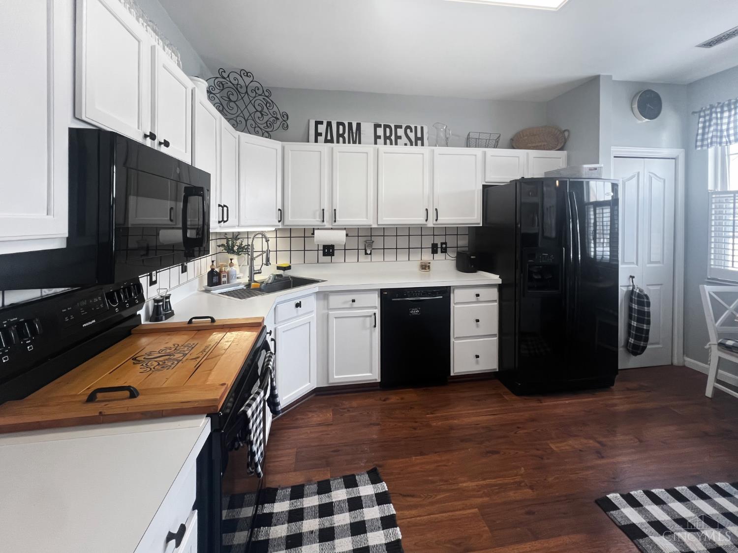 Homes for sale in West Chester, OH | 8903 Eastwind Wy, West Chester, OH 45069 | MLS# 1867502