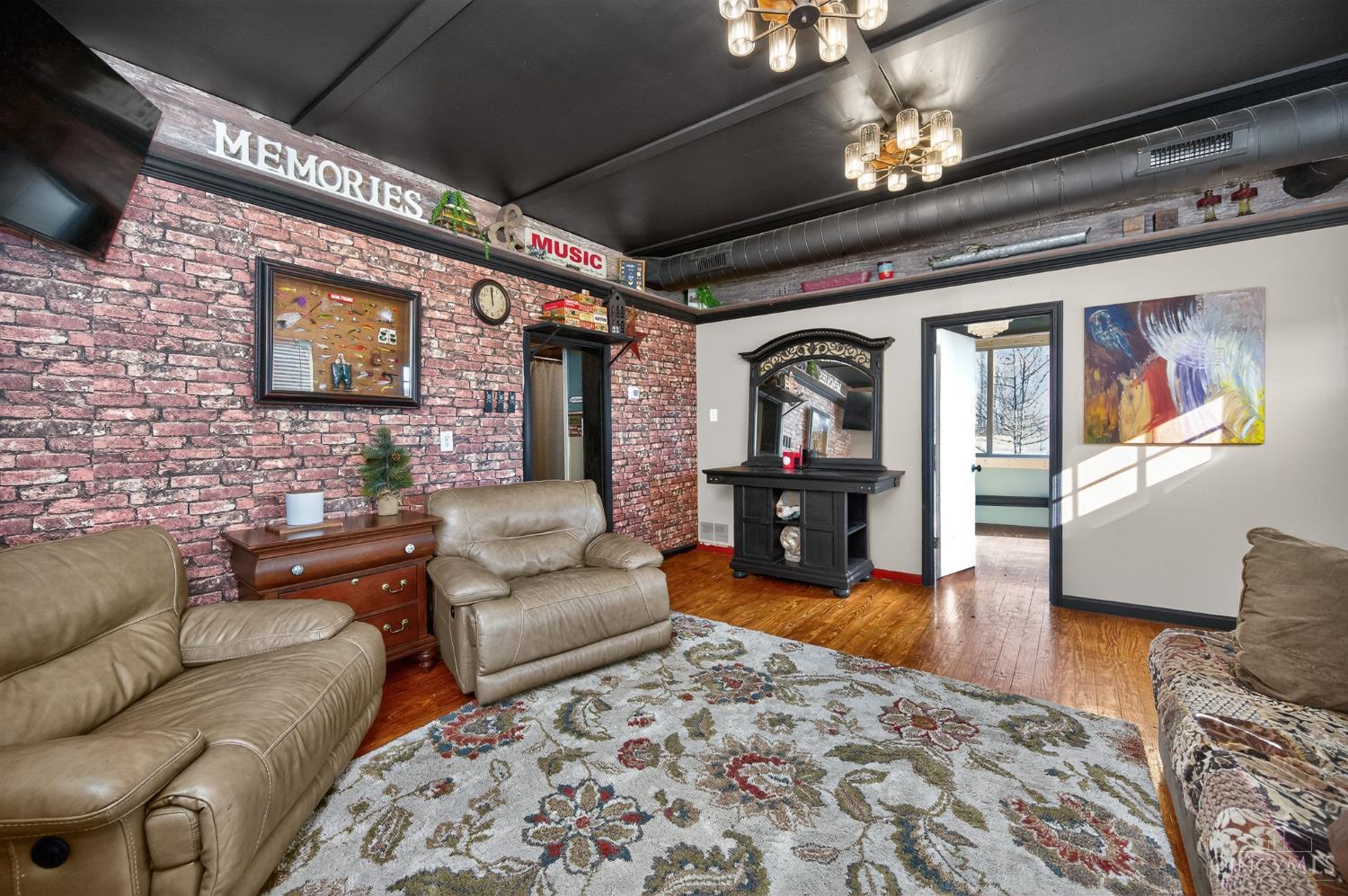 1954 Main Street, Goshen Twp, OH, 45122