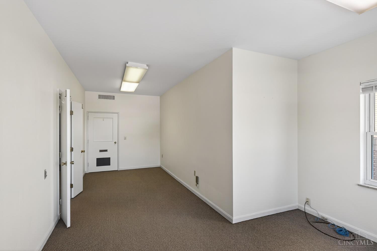 2639 Erie Avenue #204, Cincinnati, OH, 45208 — photo 11