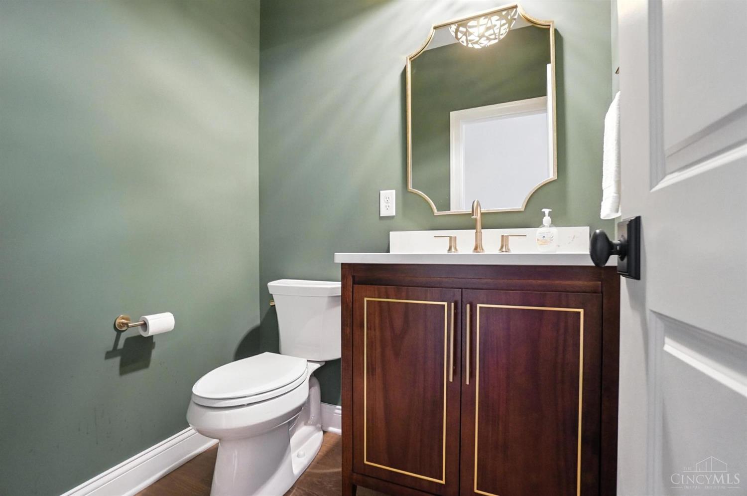7834 Laurel Avenue, Madeira, OH, 45243 — photo 15
