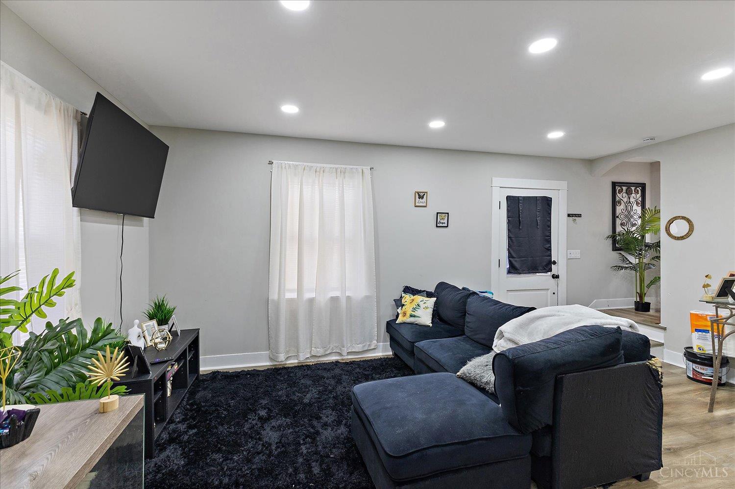 619 Daleview Avenue, Harrison Twp, OH, 45405 — photo 9