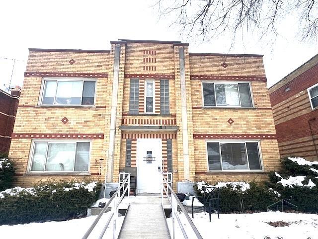 Homes for sale in Golf Manor, OH | 2344 Losantiville Ave, Golf Manor, OH 45237 | MLS# 1868116