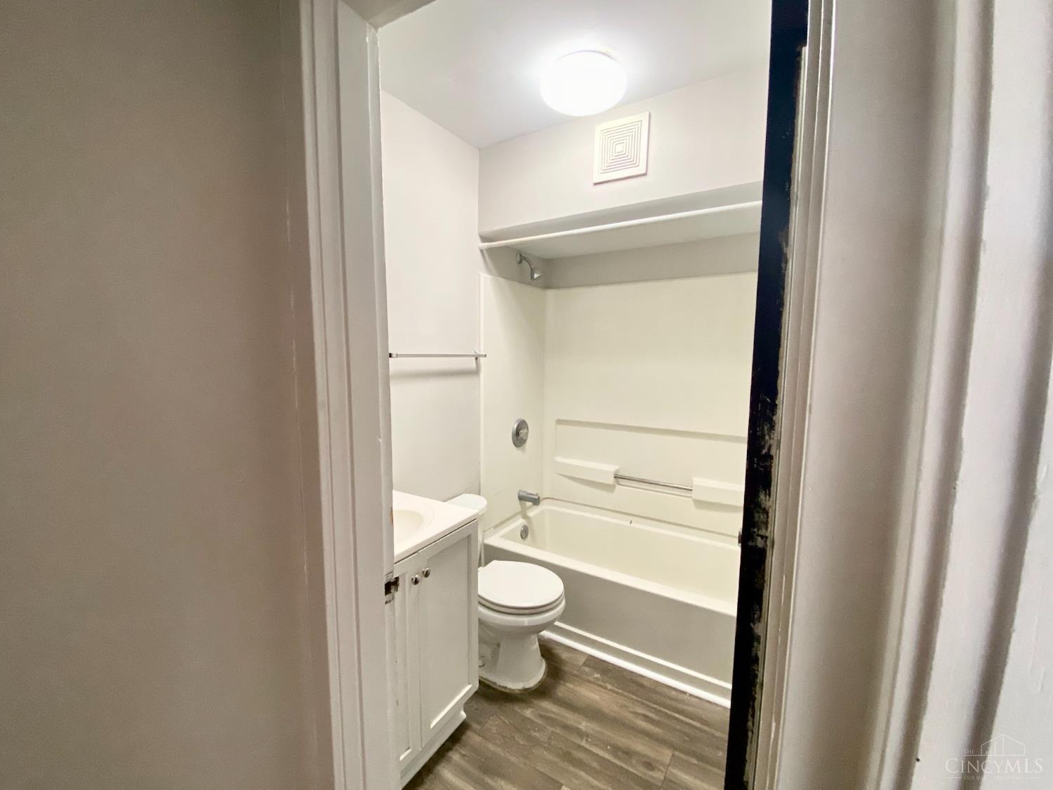 1025 Dana Avenue, Cincinnati, OH, 45229 — photo 20