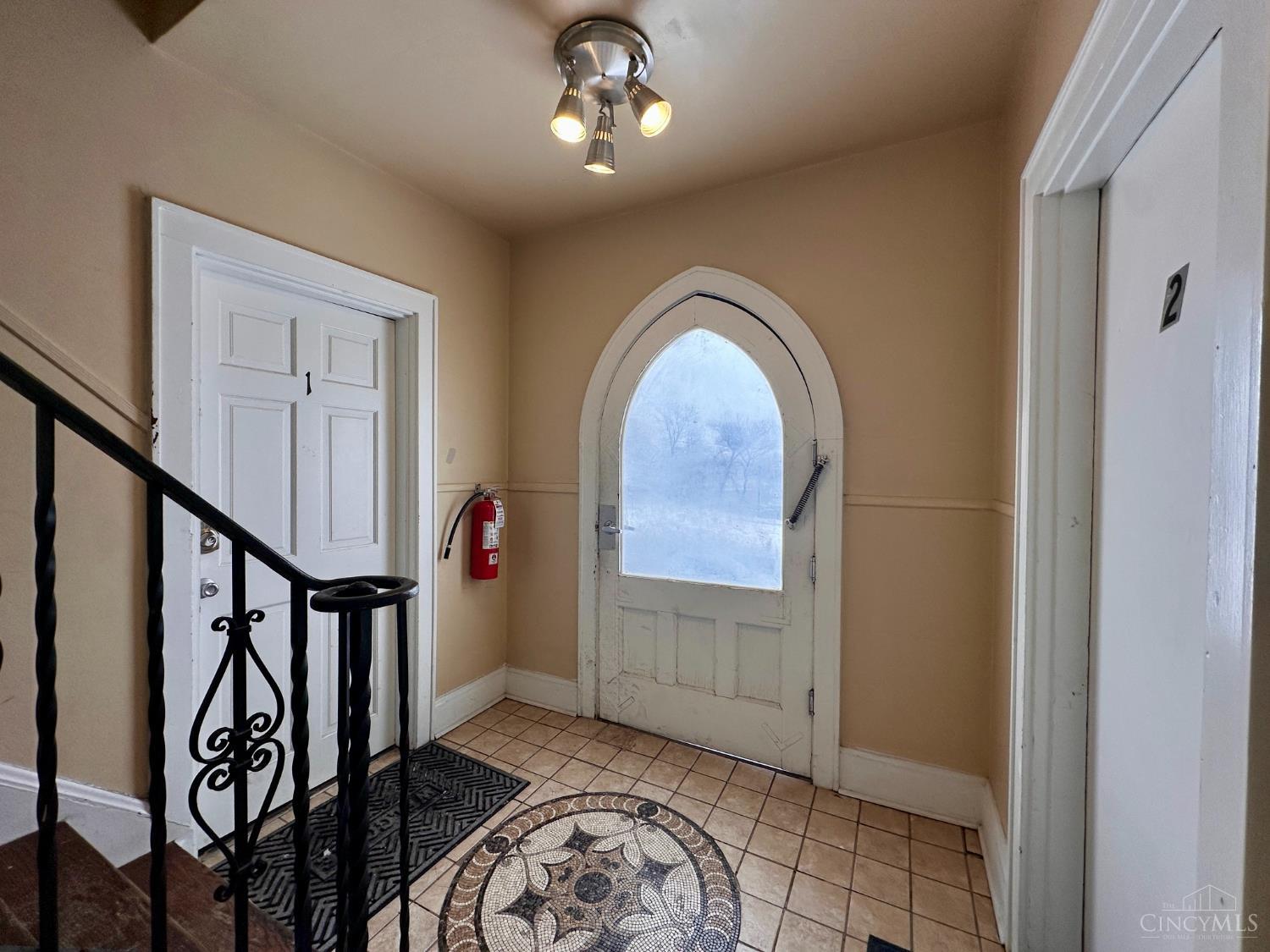 1029 Dana Avenue, Cincinnati, OH, 45229 — photo 8