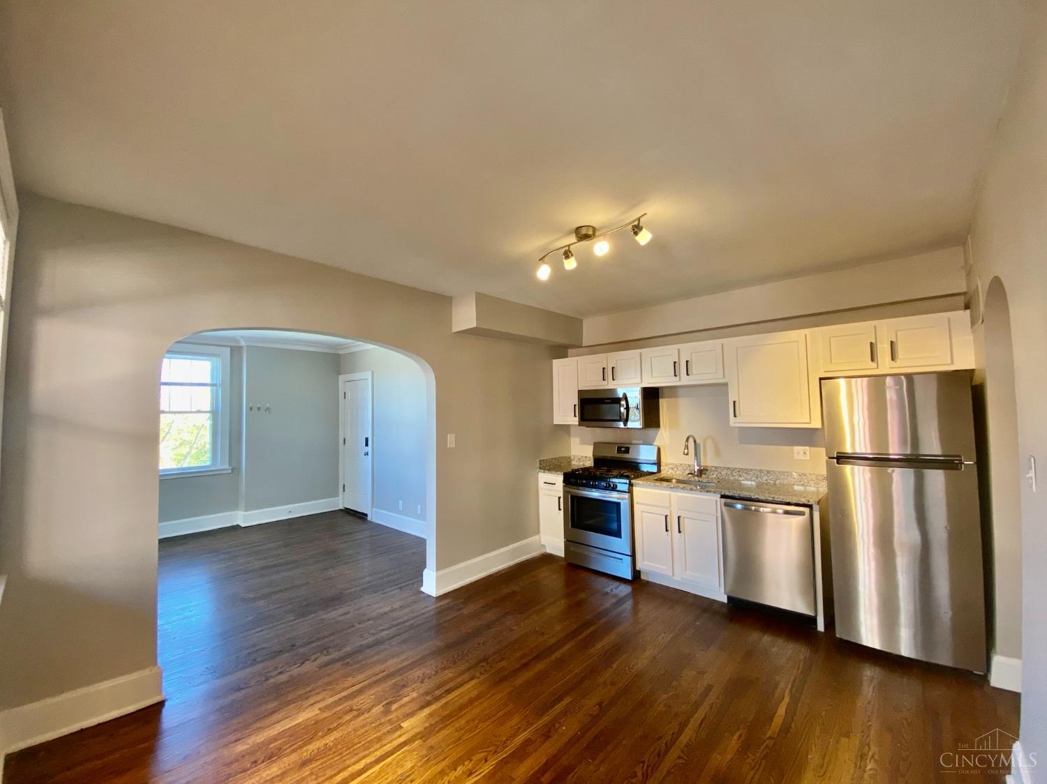 1029 Dana Avenue, Cincinnati, OH, 45229 — photo 33