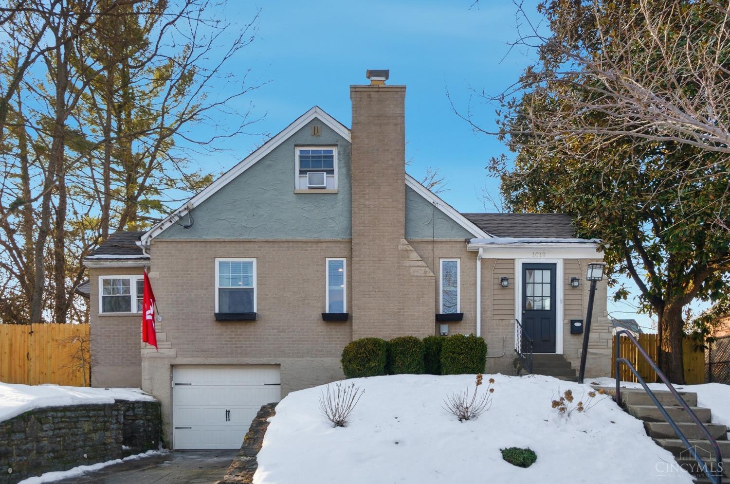 1019 Crosley Avenue