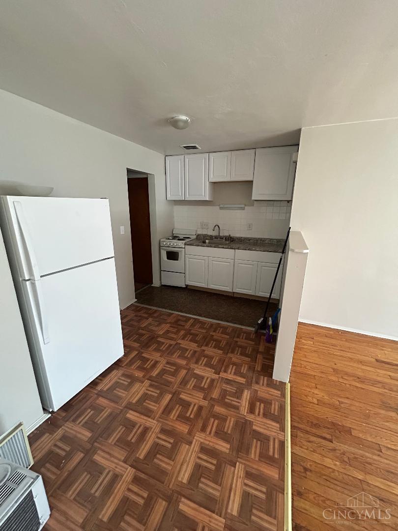4104 Flower Avenue #3, Cincinnati, OH, 45205 — photo 4