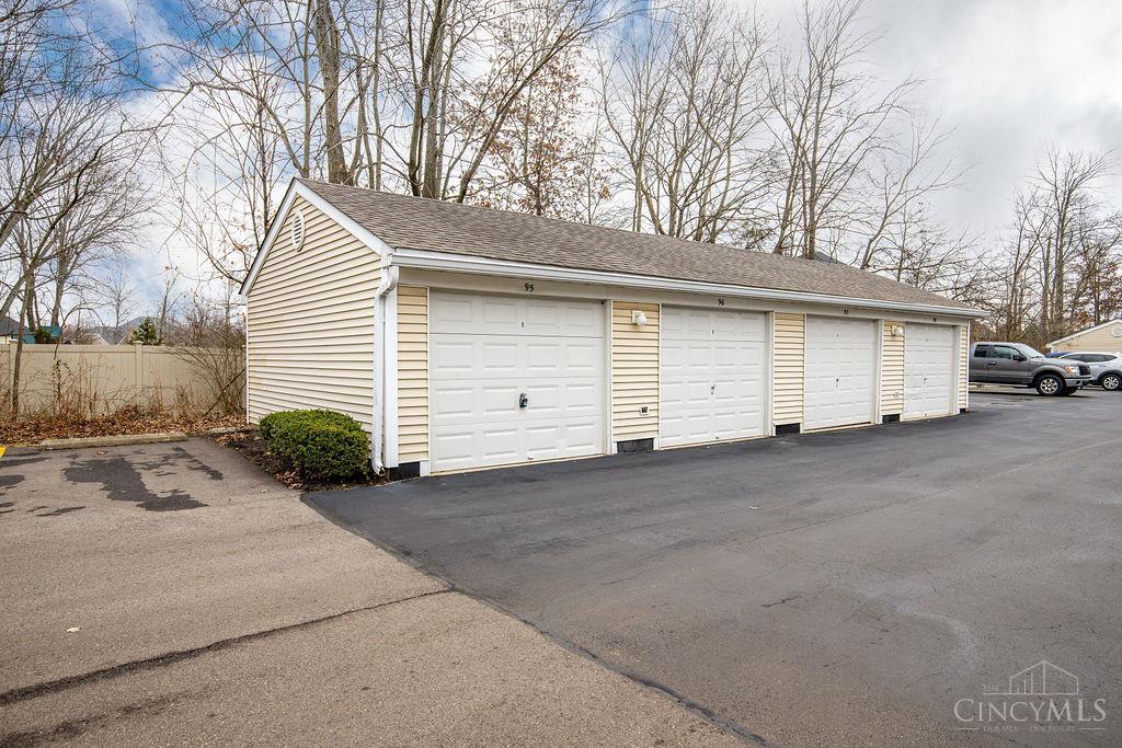830 Carrington Place #102, Loveland, OH, 45140 — photo 2