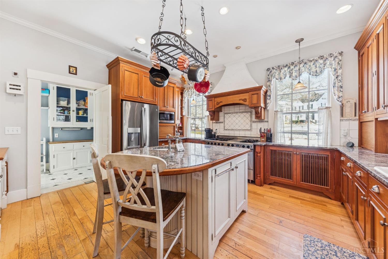 95 E Fountain Avenue, Glendale, OH, 45246