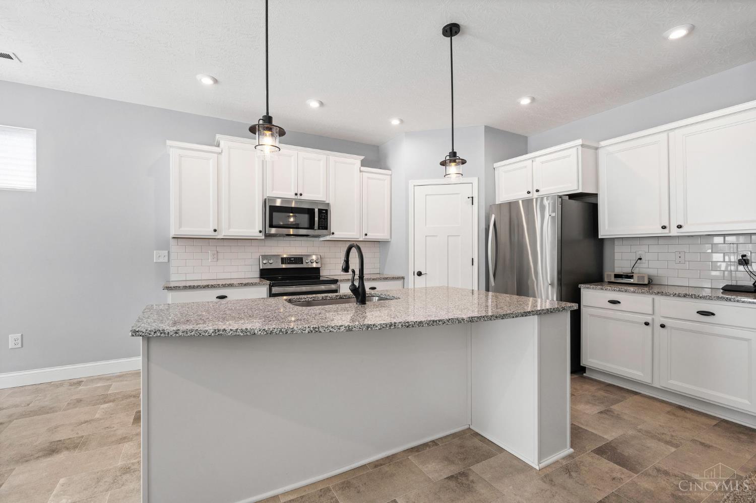 5100 Renaissance Park Drive, Middletown, OH, 45005 — photo 15