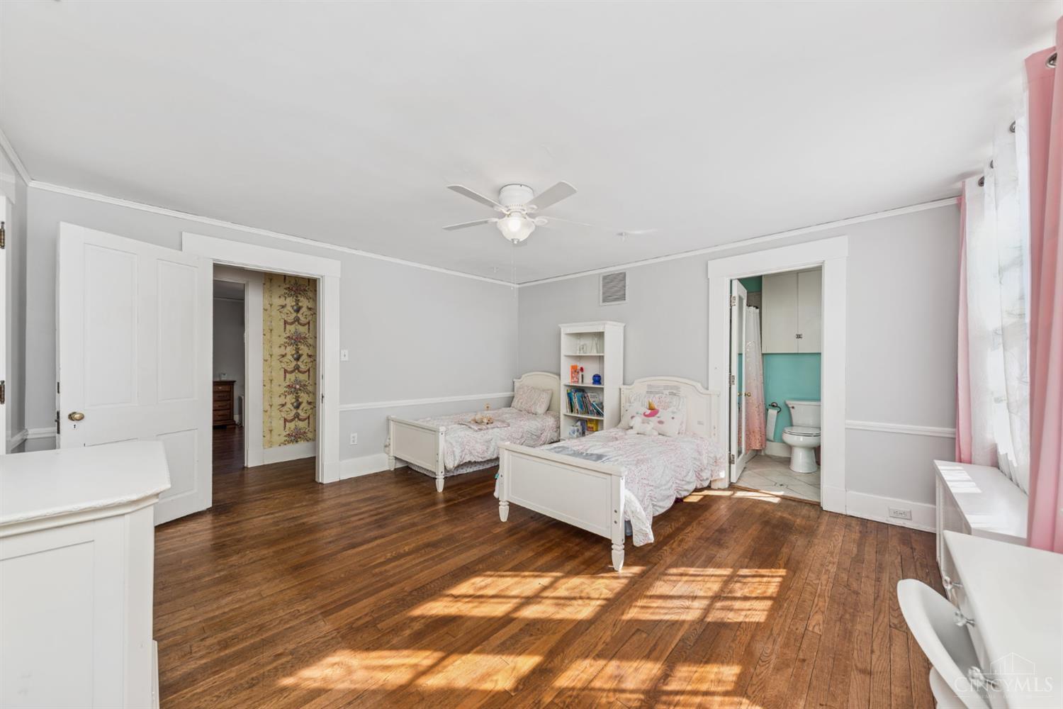95 E Fountain Avenue, Glendale, OH, 45246