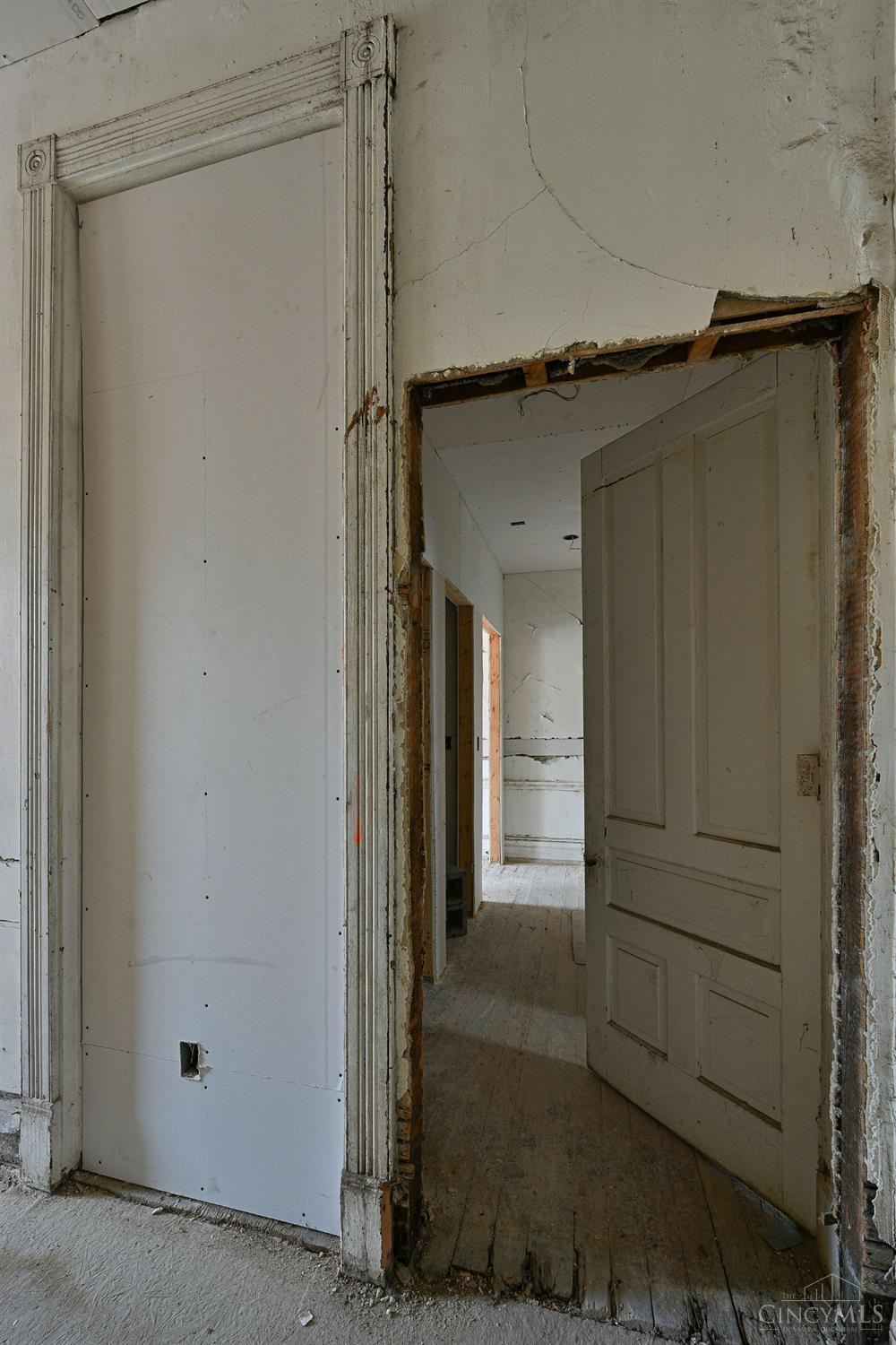 1913 Central Avenue, Cincinnati, OH, 45214 — photo 41