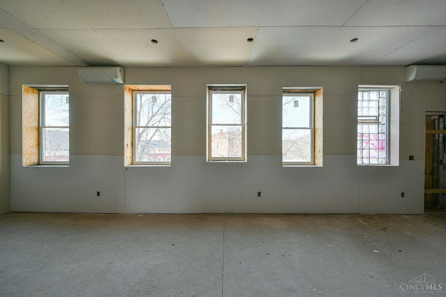 1913 Central Avenue, Cincinnati, OH, 45214 — photo 12