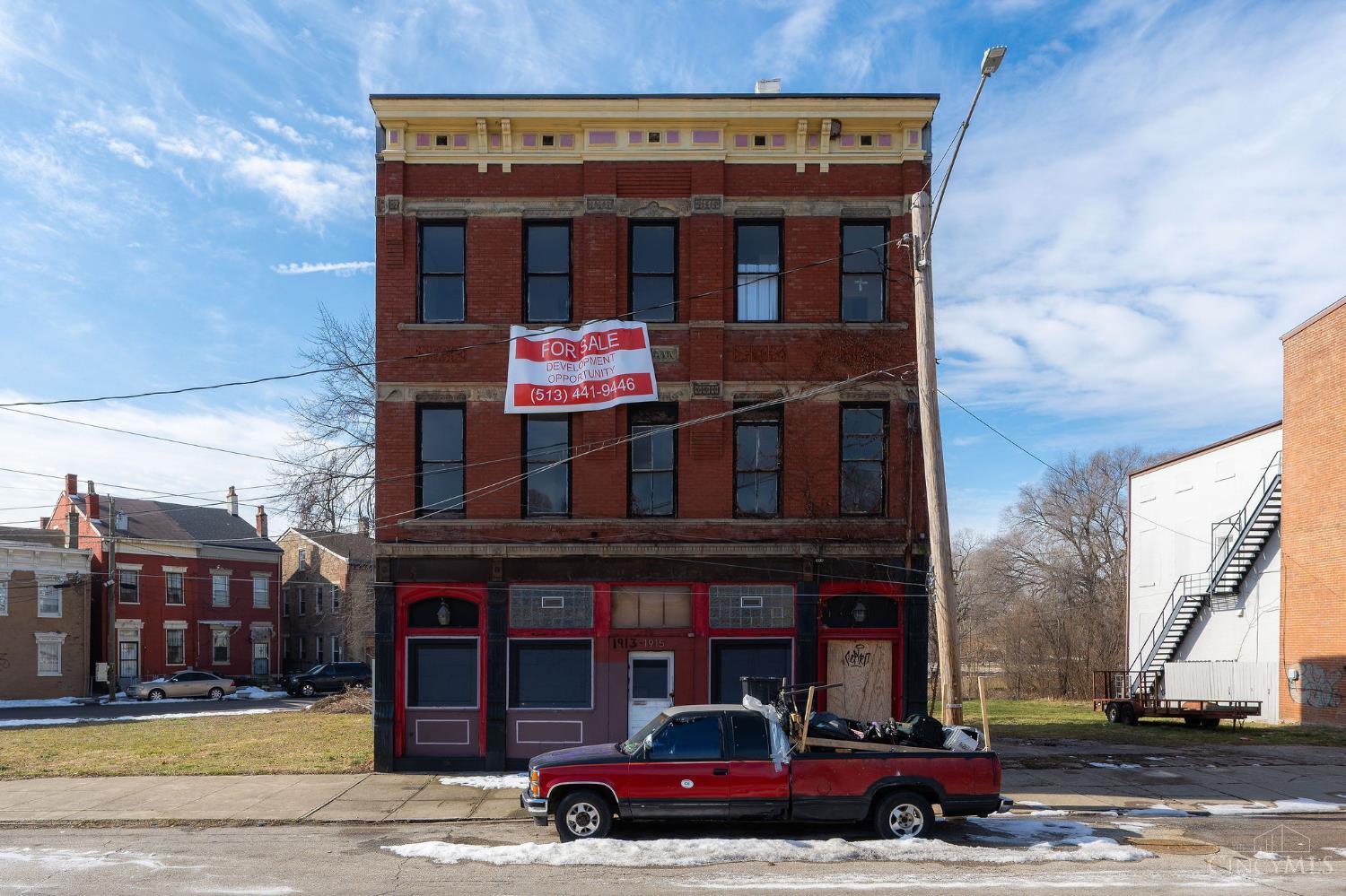 1913 Central Avenue, Cincinnati, OH, 45214 — photo 3