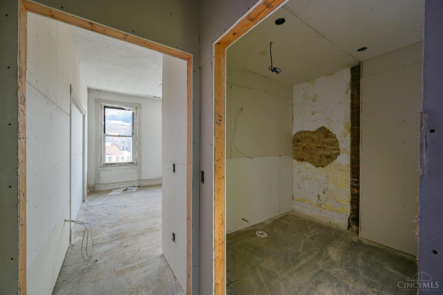 1913 Central Avenue, Cincinnati, OH, 45214 — photo 15