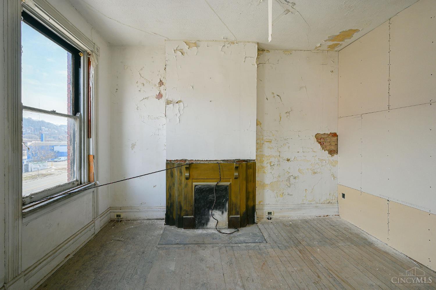 1913 Central Avenue, Cincinnati, OH, 45214 — photo 18