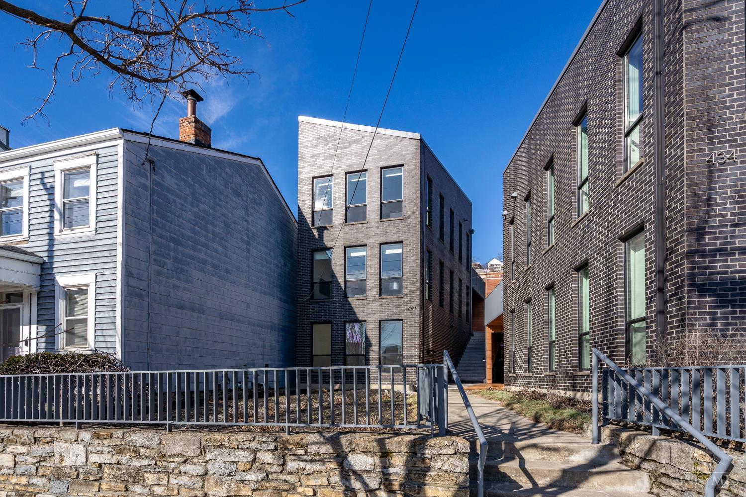 432 Liberty Hill, Cincinnati, OH, 45202