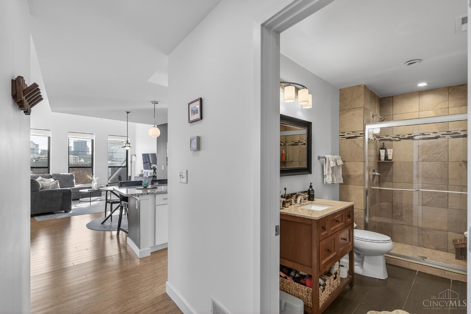 432 Liberty Hill, Cincinnati, OH, 45202 — photo 23