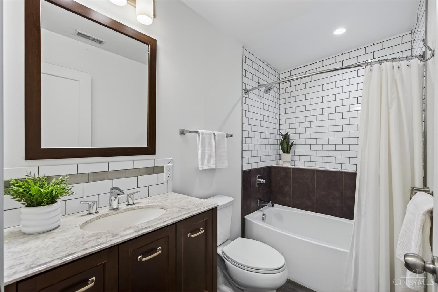 432 Liberty Hill, Cincinnati, OH, 45202 — photo 39