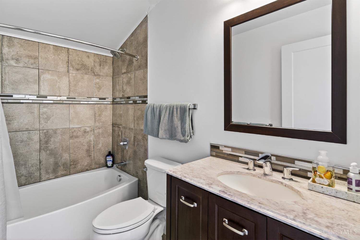432 Liberty Hill, Cincinnati, OH, 45202 — photo 14