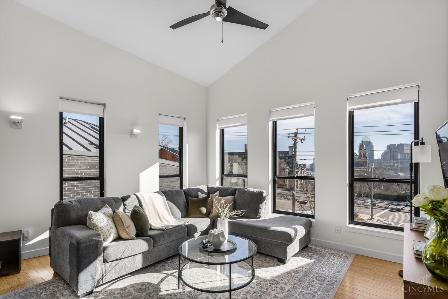 432 Liberty Hill, Cincinnati, OH, 45202 — photo 34