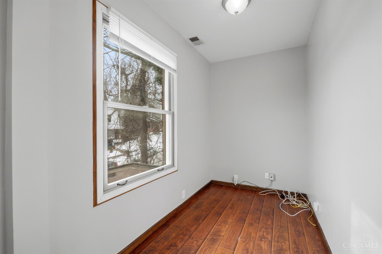 28 Juergens Avenue, Cincinnati, OH, 45220 — photo 24