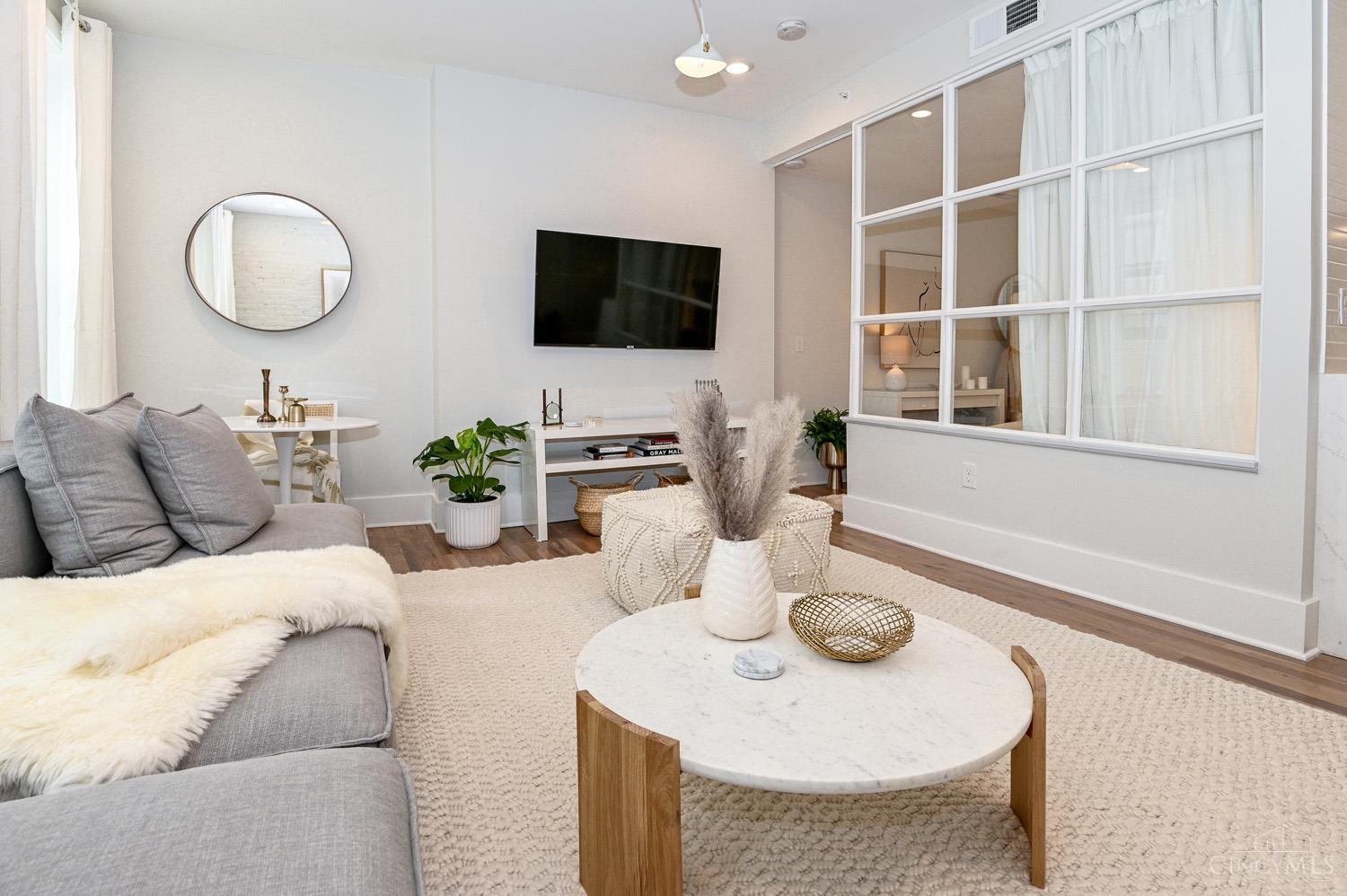 11 E Court Street #201, Cincinnati, OH, 45202 — photo 4