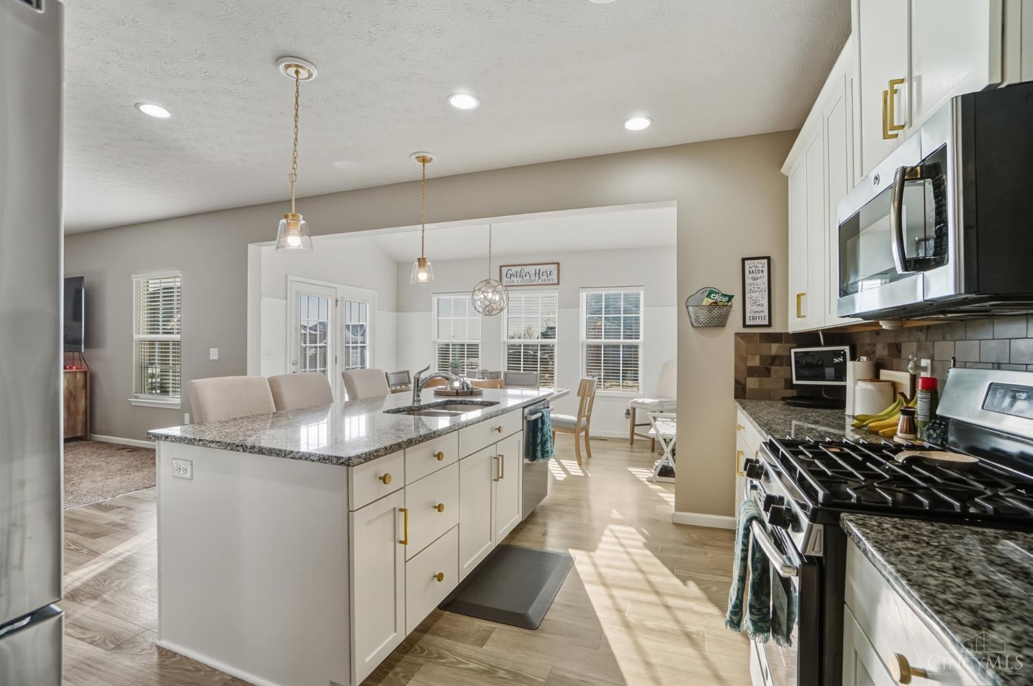 7102 Fort Scott Boulevard