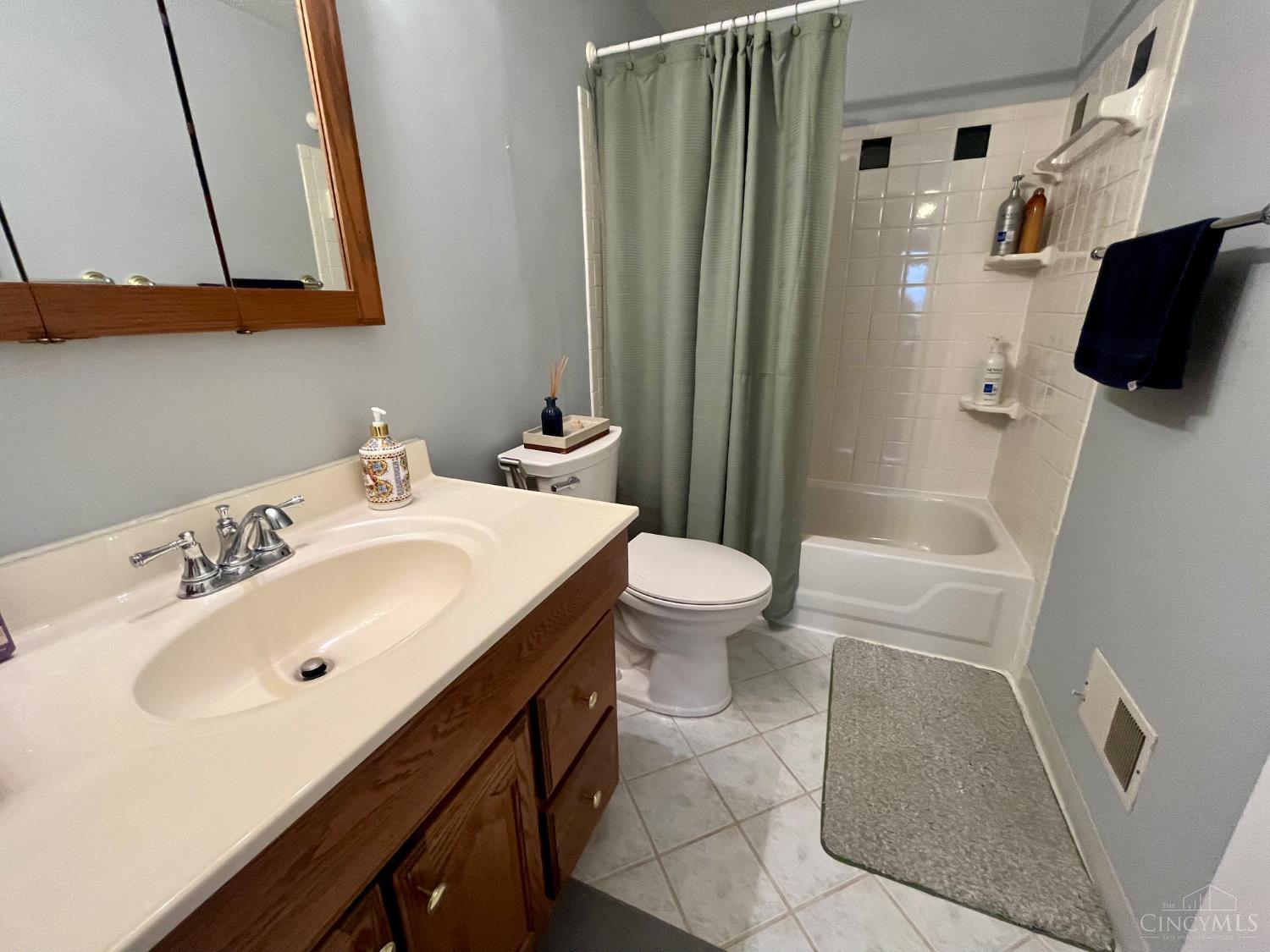 1455 Baymeadows Drive, Mason, OH, 45040 — photo 12