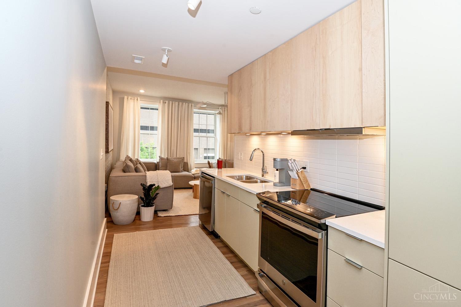 11 E Court Street #201, Cincinnati, OH, 45202 — photo 7