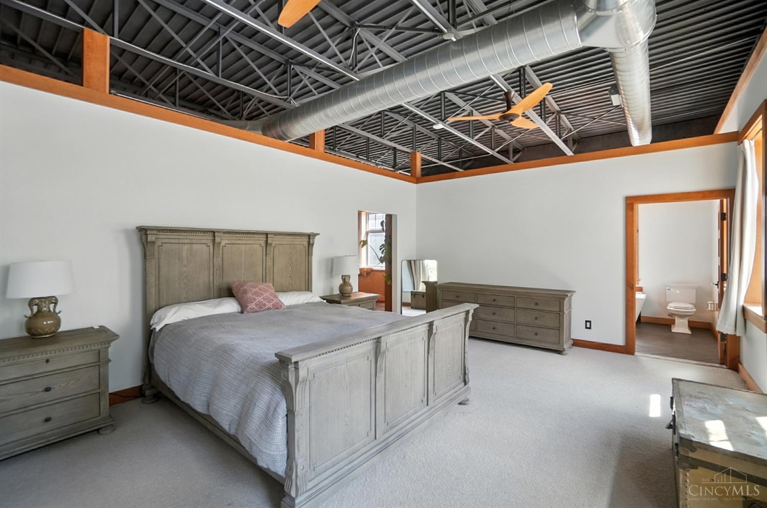 1628 Central Parkway